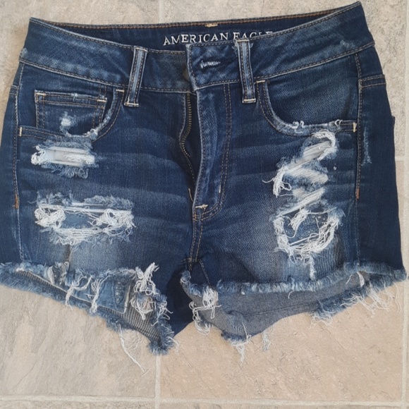 Women's jean shorts - Picture 1 of 2